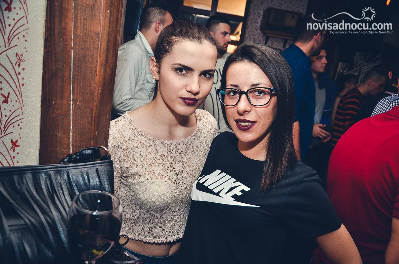 Lazin Sokak - devojke - 14